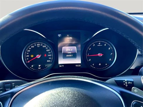 Used 2019 Mercedes-Benz GLC 300 image 16