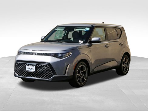 Used 2023 Kia Soul EX image 3