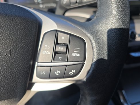 Used 2024 Ford Explorer XLT w/ Equipment Group 202A image 27