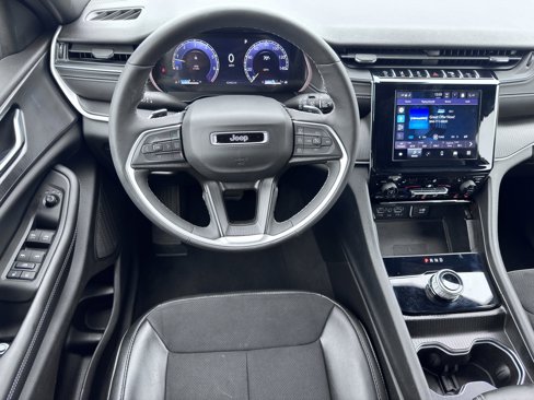 Certified 2024 Jeep Grand Cherokee L Laredo image 23