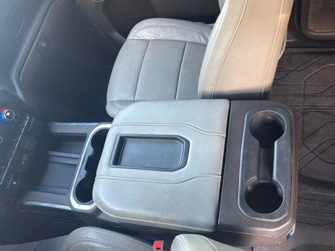 Used 2020 Chevrolet Silverado 2500 LTZ w/ LTZ Convenience Package image 17
