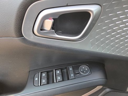Used 2022 Kia Soul LX w/ Technology Package image 27