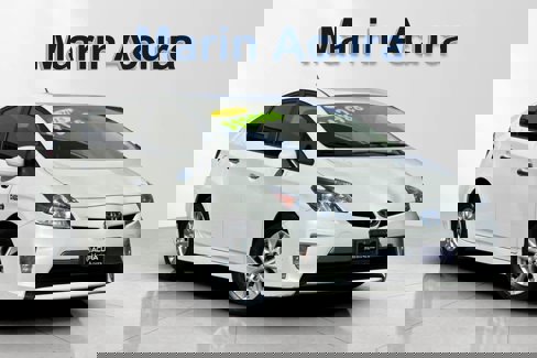 Used 2015 Toyota Prius Prime Plug-In Hybrid image 1