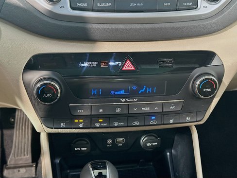 Used 2017 Hyundai Tucson Limited w/ Limited Ultimate Package 03 image 21