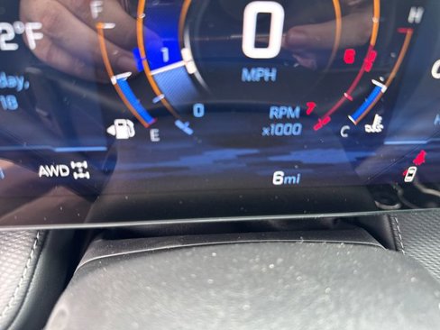 New 2026 Chevrolet Equinox LT w/ Convenience Package II image 18