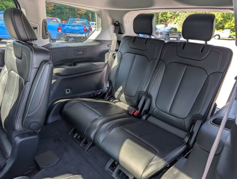Used 2021 Jeep Grand Cherokee L Limited w/ MOPAR Finishing Package image 28