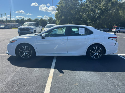 Used 2018 Toyota Camry SE image 12
