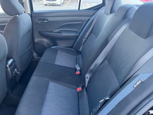 Used 2023 Nissan Versa SV image 20