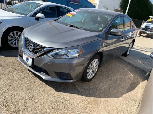 Used 2019 Nissan Sentra SV image 3