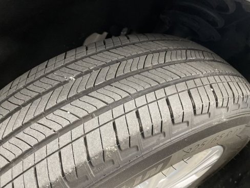 Used 2020 Ford Escape Titanium image 40