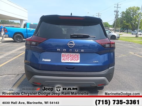 Used 2023 Nissan Rogue S image 8