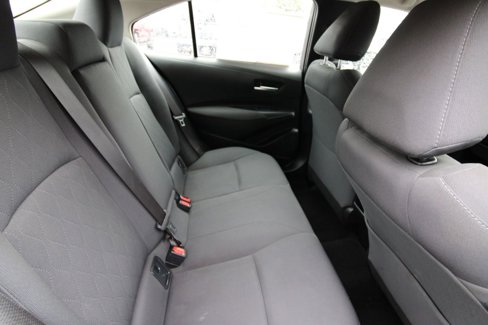 Used 2020 Toyota Corolla LE image 19