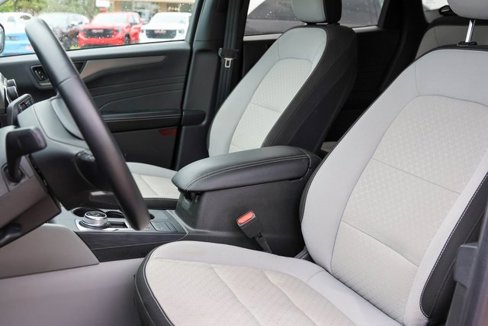 Used 2024 Ford Escape Active image 11