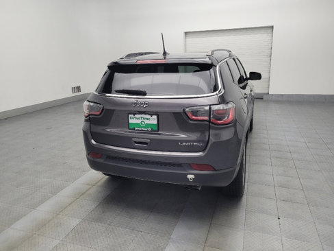 Used 2018 Jeep Compass Limited w/ Navigation Group image 9