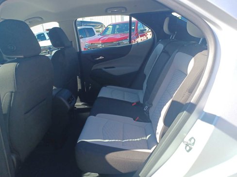 Used 2018 Chevrolet Equinox LS image 12