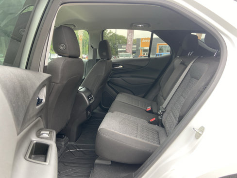 Used 2022 Chevrolet Equinox LT image 30