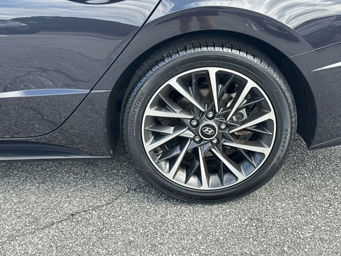 Used 2023 Hyundai Sonata Limited image 19