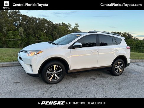 Used 2017 Toyota RAV4 XLE image 1