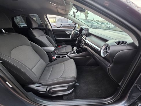 Used 2023 Kia Forte LXS w/ LXS Technology Package image 10