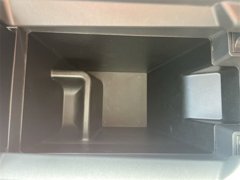 Used 2022 Nissan Rogue SV image 26