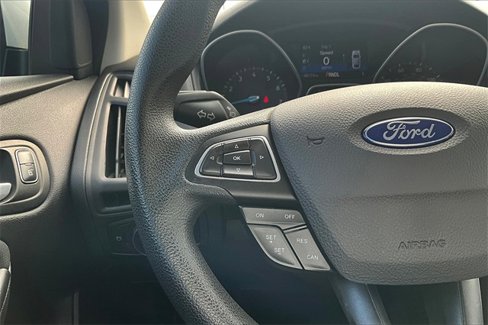 Used 2017 Ford Focus SE image 20