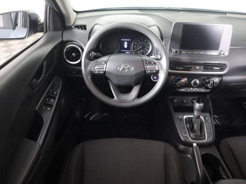 Used 2022 Hyundai Kona SEL image 32
