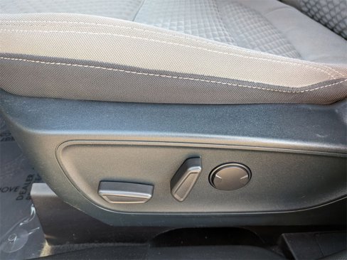 Used 2020 Ford Escape SE image 13