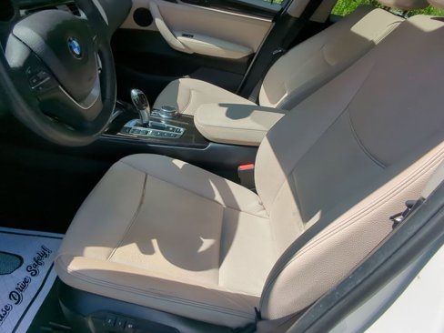 Used 2017 BMW X3 xDrive28i image 11
