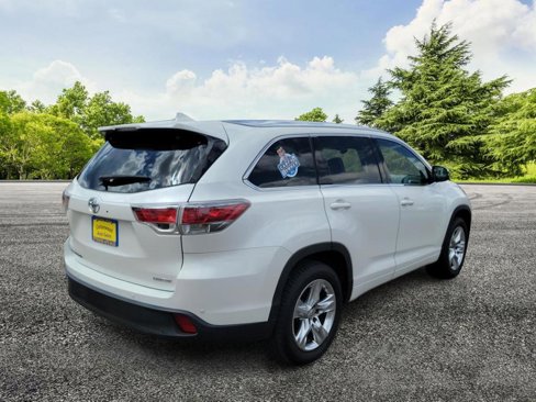 Used 2014 Toyota Highlander Limited image 7