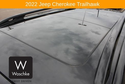 Used 2022 Jeep Cherokee Trailhawk w/ Sun, Sound & Nav Group image 10