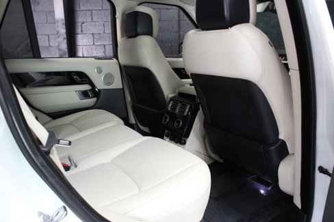 Used 2019 Land Rover Range Rover Supercharged image 40
