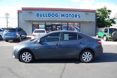 Used 2015 Toyota Corolla LE image 2