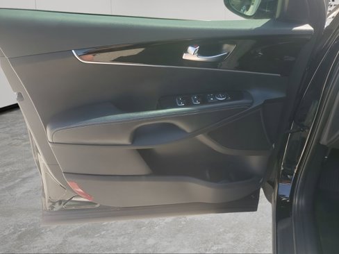 Used 2019 Kia Sorento L image 43
