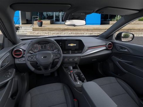 New 2025 Chevrolet Trax RS w/ Driver Confidence Package image 16