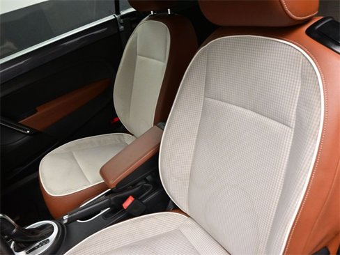 Used 2017 Volkswagen Beetle 1.8T Classic image 18