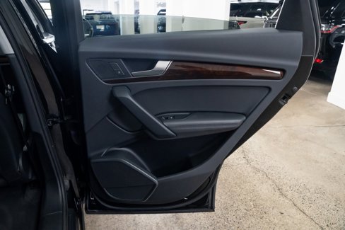 Used 2019 Audi Q5 2.0T Premium Plus w/ Premium Plus Package image 22