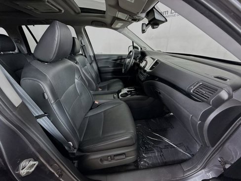 Used 2018 Honda Pilot Elite image 31