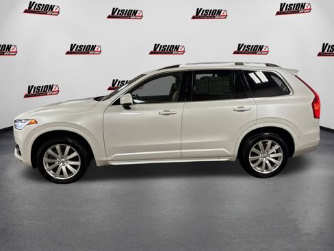 Used 2017 Volvo XC90 T6 Momentum w/ Vision Package image 8
