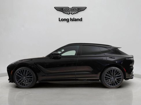Used 2023 Aston Martin DBX 707 image 7