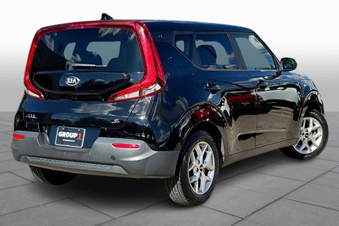 Used 2021 Kia Soul S image 12