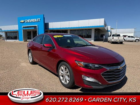 Used 2024 Chevrolet Malibu LT image 2