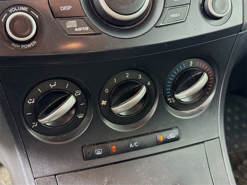 Used 2012 MAZDA MAZDA3 i Touring image 14