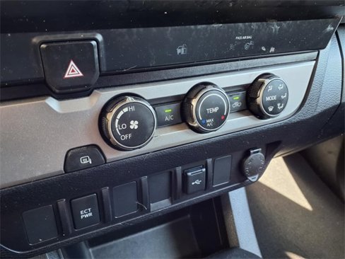 Used 2022 Toyota Tacoma SR image 22
