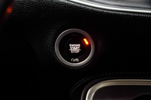 Used 2019 Dodge Challenger SXT image 20