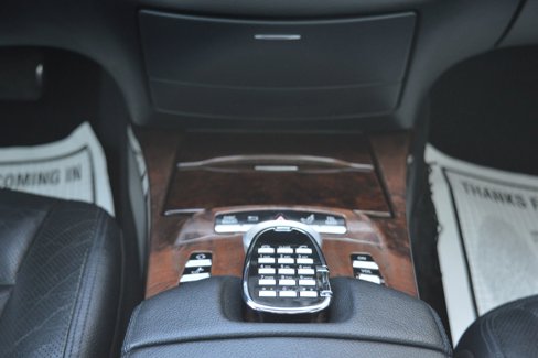 Used 2010 Mercedes-Benz S 550 4MATIC image 34