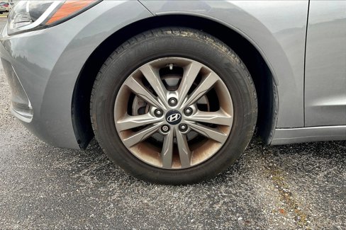 Used 2018 Hyundai Elantra Value Edition image 3