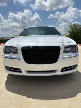 Used 2014 Chrysler 300 S image 2