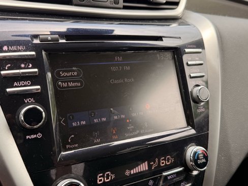 Used 2023 Nissan Murano SV image 17