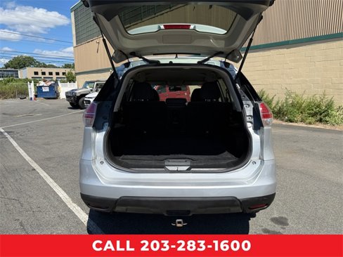 Used 2016 Nissan Rogue SV image 27
