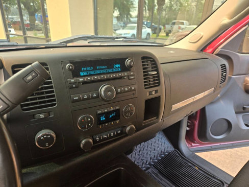 Used 2014 Chevrolet Silverado 2500 LT w/ Interior Plus Package image 8